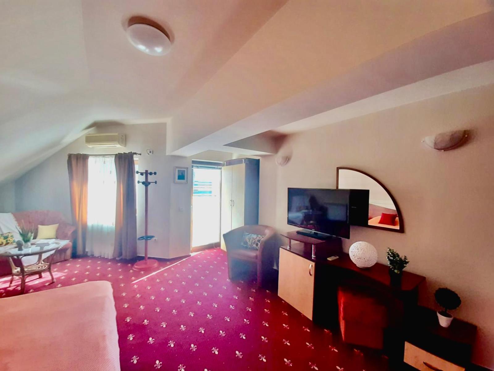 Vila Miluna Mamaia Buitenkant foto